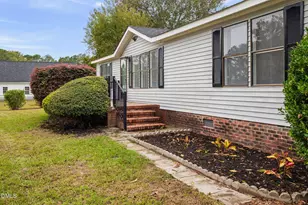 103 Wildwood Ln, Princeton, NC 27569 - Photo 5