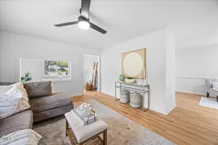 3437 Apache Dr, Raleigh, NC 27609 - Photo 9