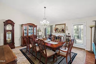 335 Sprunt Dr, Clinton, NC 28328 - Photo 9