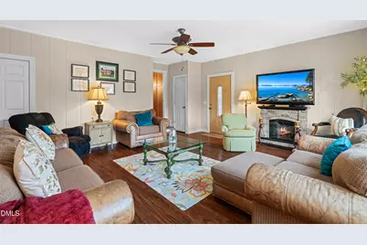 335 Sprunt Drive, Clinton, NC 28328 - Photo 17