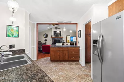 335 Sprunt Drive, Clinton, NC 28328 - Photo 23