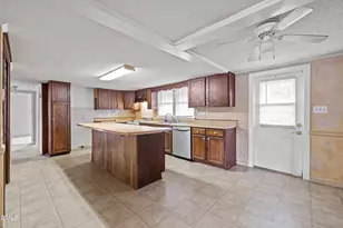 821 Penny Rd, Angier, NC 27501 - Photo 7