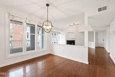 911 Washington Street #301, Raleigh, NC 27605 - Photo 5