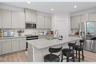 128 N Davinhall Drive N, Fuquay Varina, NC 27526 - Photo 29