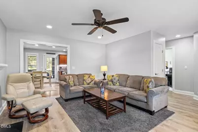 47 Hadleigh Way, Fuquay Varina, NC 27526 - Photo 7