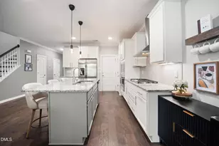 206 Vista Creek Pl, Cary, NC 27511 - Photo 11