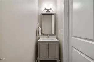 938 Regency Cottage Pl, Cary, NC 27518 - Photo 19