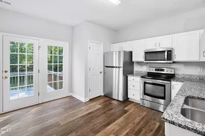 318 Glaston Court, Apex, NC 27502 - Photo 9