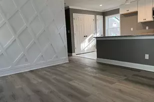 102 Saint Augustine Ave, Raleigh, NC 27610 - Photo 5