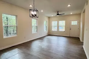 1707 Glenn St, Burlington, NC 27217 - Photo 3