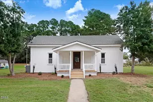 205 E Carolina St, Fremont, NC 27830 - Photo 1