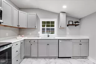 205 E Carolina St, Fremont, NC 27830 - Photo 23