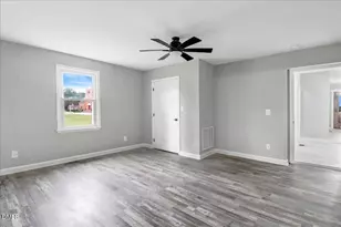 205 E Carolina St, Fremont, NC 27830 - Photo 25