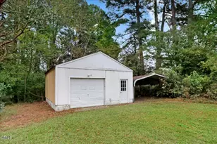 205 E Carolina St, Fremont, NC 27830 - Photo 37