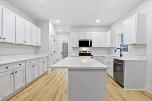 13165 Thrasher Ct, Zebulon, NC 27597 - Photo 9