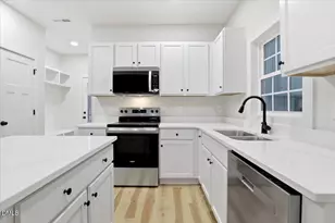 13165 Thrasher Ct, Zebulon, NC 27597 - Photo 11