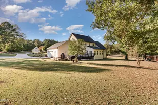 4612 N Fork Dr, Zebulon, NC 27597 - Photo 23