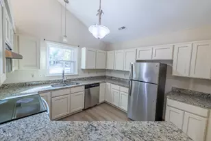 3609 Singleleaf Ln, Raleigh, NC 27616 - Photo 11