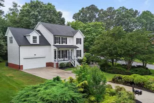 100 Citrus Pl, Cary, NC 27519 - Photo 3