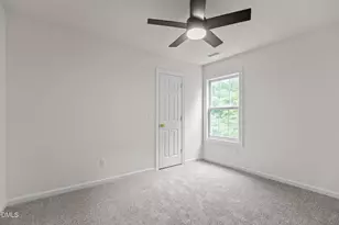 100 Citrus Pl, Cary, NC 27519 - Photo 37