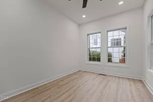 100 Citrus Pl, Cary, NC 27519 - Photo 25