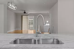 10529 Sablewood Dr, Raleigh, NC 27617 - Photo 15