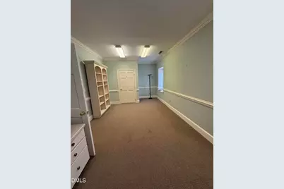 4004 Barrett #203, Raleigh, NC 27609 - Photo 5