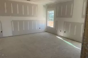 300 Sirius Dr, Sanford, NC 27330 - Photo 5