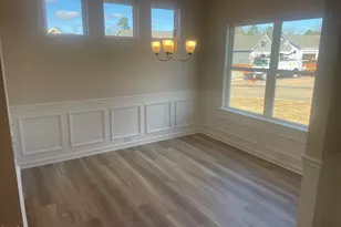 300 Sirius Dr, Sanford, NC 27330 - Photo 3