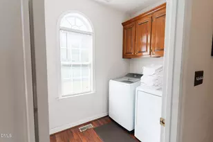 105 Foxbury Dr, Garner, NC 27529 - Photo 15