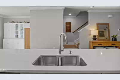 10210 Sablewood Drive #107, Raleigh, NC 27617 - Photo 9