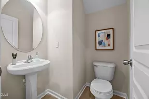 711 Keystone Park Dr, Morrisville, NC 27560 - Photo 9