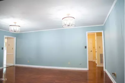 512 W Bywood Drive, Durham, NC 27712 - Photo 17