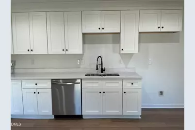 512 Crump St Street, Smithfield, NC 27577 - Photo 7