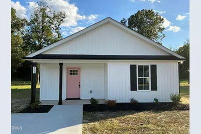 512 Crump St Street, Smithfield, NC 27577 - Photo 1