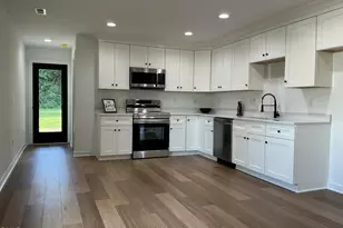 508 Crump St St, Smithfield, NC 27577 - Photo 7