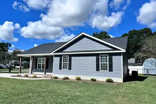 308 W Dixon St, Elm City, NC 27822 - Photo 3