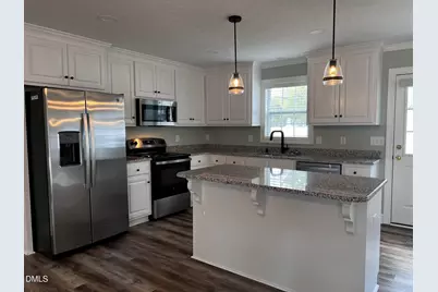 308 W Dixon Street, Elm City, NC 27822 - Photo 5