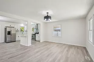 7522 Bridgeman Dr, Fayetteville, NC 28303 - Photo 7