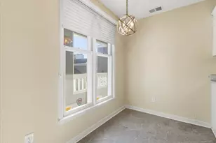 741 Bishops Park Dr, Raleigh, NC 27605 - Photo 27