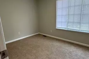 8160 McGuire Dr, Raleigh, NC 27616 - Photo 9