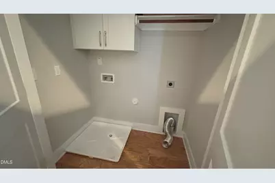 200 E Moore Street #D, Apex, NC 27502 - Photo 17