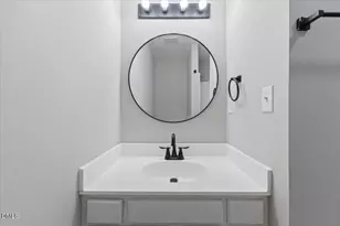 4101 Five Oaks Dr, Durham, NC 27707 - Photo 23