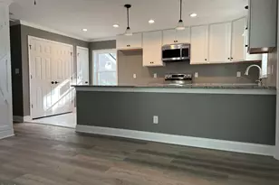 102 Saint Augustine St, Raleigh, NC 27610 - Photo 5