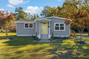 1340 George Perry Lee Rd, Dunn, NC 28334 - Photo 1