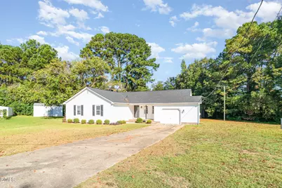 110 Rose Circle, Dunn, NC 28334 - Photo 3