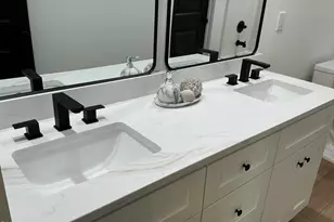 510 Crump St St, Smithfield, NC 27577 - Photo 15