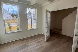 311 Flourishing St, Sanford, NC 27330 - Photo 5