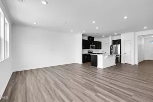 142 Blossom Fld Wy, Angier, NC 27501 - Photo 5