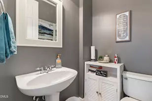 109 Skywater Ln, Holly Springs, NC 27540 - Photo 23